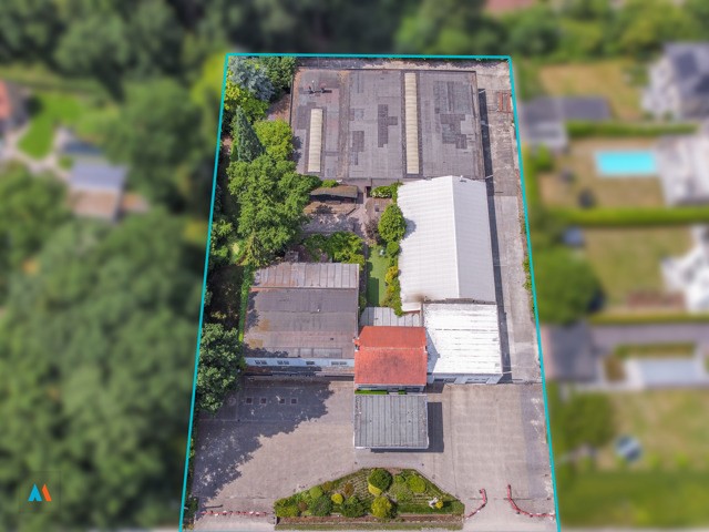 Garagebedrijf met woonst 2