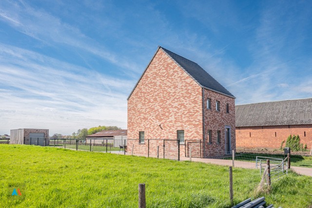 E20263151-Halfopen gezinswoning 22