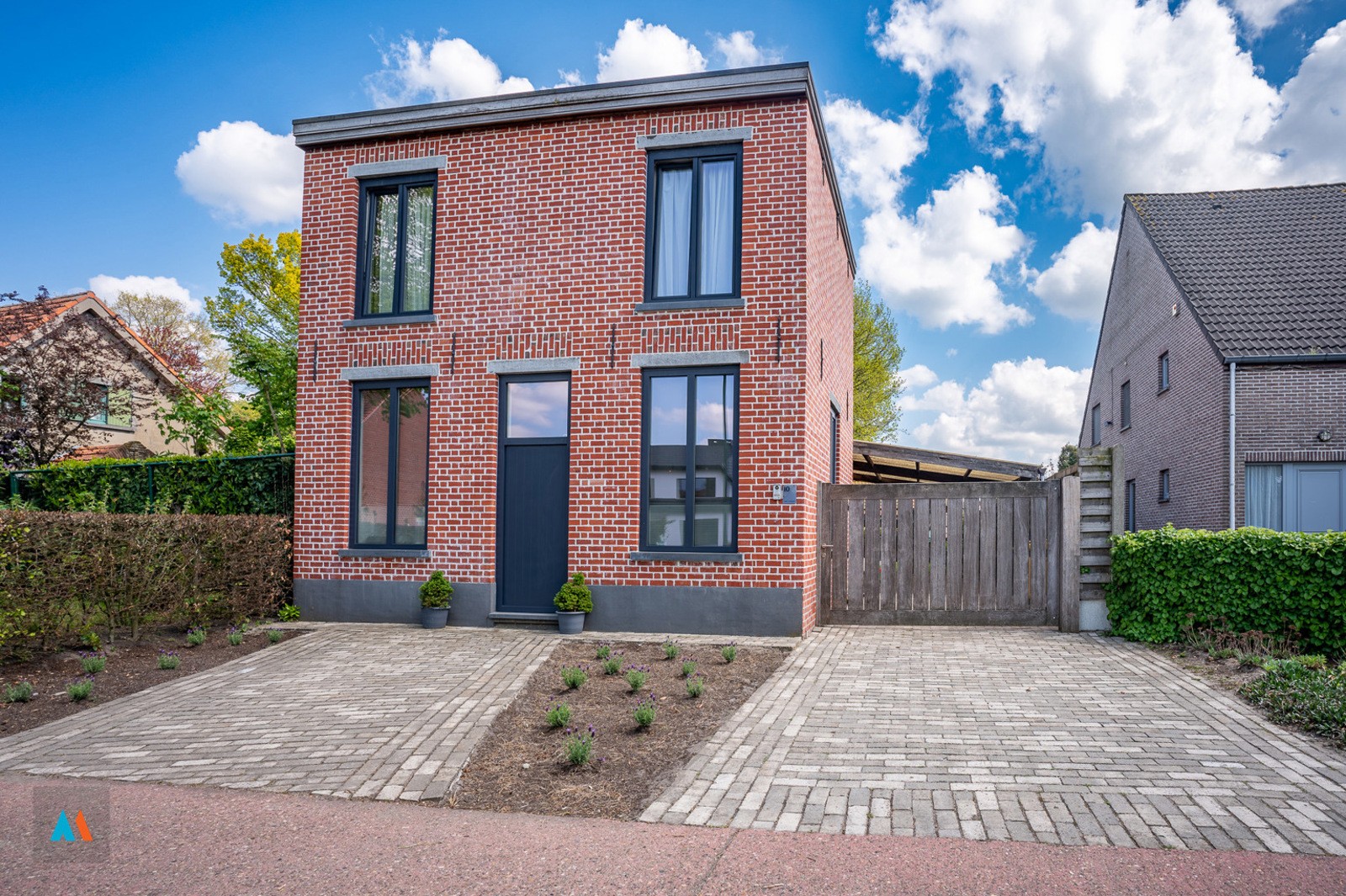E20263164-Gezinswoning