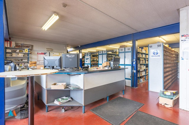 H20263195-Industriële loods met werkplaats en bureel 10
