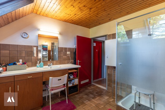 Vrijstaande woning op 38a 12